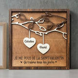 Saint-Valentin - Couple - Présentoir de cœurs