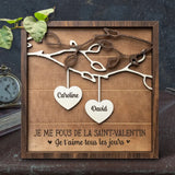 Saint-Valentin - Couple - Présentoir de cœurs