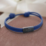 Bracelet personnalisé en corde de voile tressée avec plaque gravée aux initiales et symbole, design duo pour amis – Motiv 14