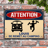Attention, ils se remettent au camping ! -  Outdoor-Pancarte de porte