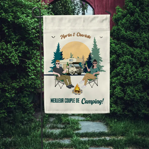 Camping en couple - Couple-Drapeau de jardin