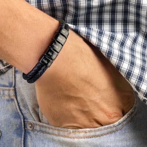Bracelet personnalisé famille avec anneaux en cuir gravés aux prénoms – Motif 2