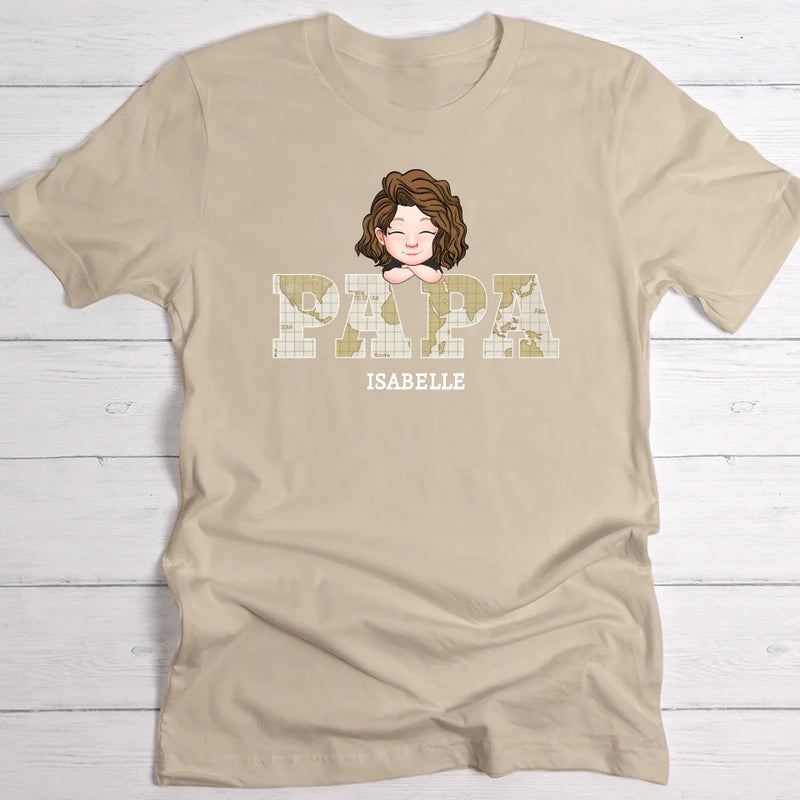 T-shirt beige personnalisable avec ton design – fabriqué par Love & Faith