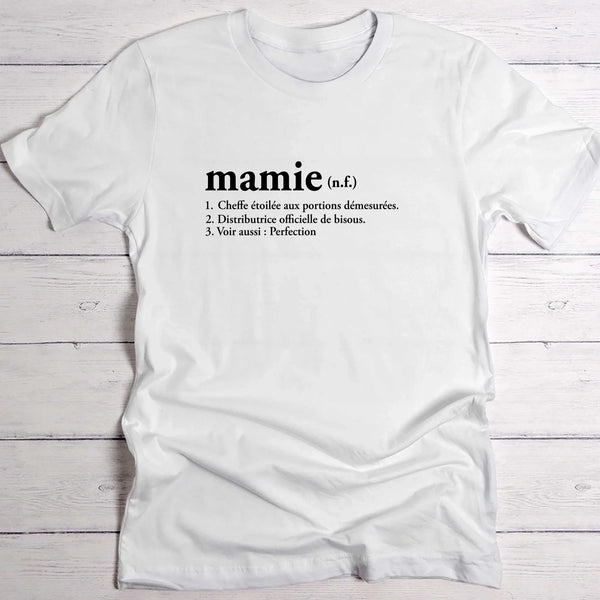 T-shirt blanc personnalisable avec ton design – fabriqué par Love & Faith