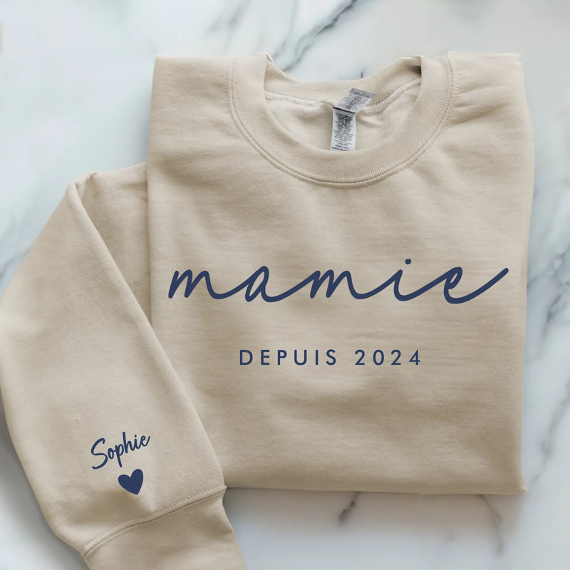 beiger Pullover personalisierbar - gefertigt von Love & Faith