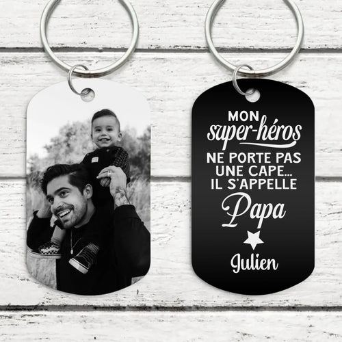 Porte-clés Super-héros en métal gravé personnalisé noir et blanc, gravure recto-verso pour parents