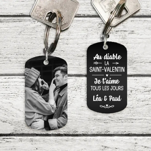 Porte-clés couple en métal gravé noir et blanc avec prénoms personnalisés, idéal Saint-Valentin – Motiv 2