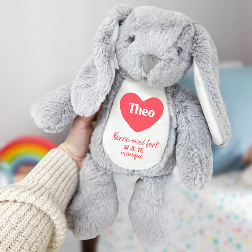 Lapin peluche personnalisé enfants Serre-moi, tissu doux et moelleux, hauteur 34 cm, customizable – Motiv 2