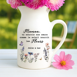 3Personalisiertes Geschenk - Weiße Vase mit Henkel mit persönlichem Spruch und Namen.png