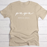 T-shirt beige personnalisable avec ton design – fabriqué par Love & Faith