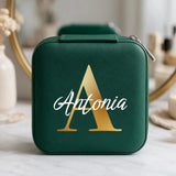 Étui à bijoux personnalisé en cuir PU avec initiale gravée, intérieur doux - Initiale – Motiv 19