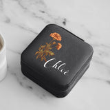 Étui à bijoux personnalisé en cuir PU avec fleur et prénom gravés - cadeau raffiné et élégant – Motiv 14