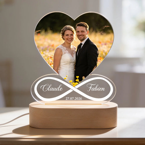 Lampe LED personnalisée pour couples Nous deux avec gravure photo, design moderne et luminescence douce – Motiv 2