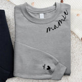 Sweat personnalisé Mamie Famille avec prénoms customisables, matière premium douce – Motiv 9