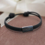 Bracelet personnalisé en corde de voile tressée avec plaque gravée aux initiales et symbole, design duo pour amis – Motiv 12